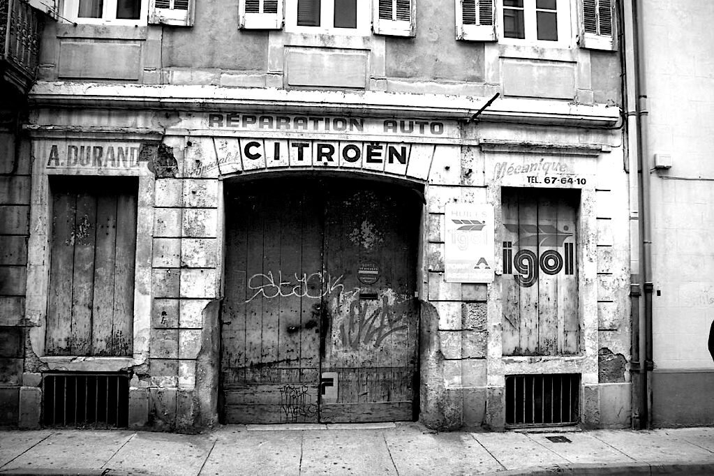 garage Nîmes pollution sol